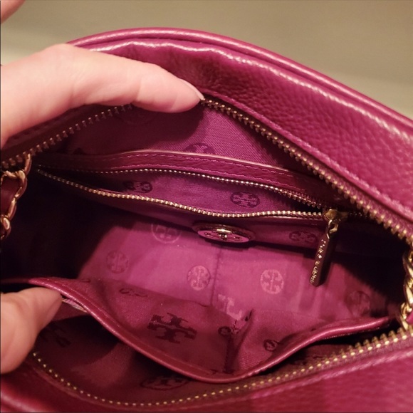 Tory Burch Camera Bag - Picture 3 of 4